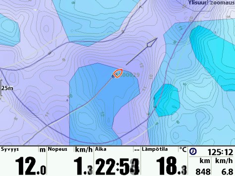 Itse tehty kuva jossa päällekkäin oma kartta ja Navionics